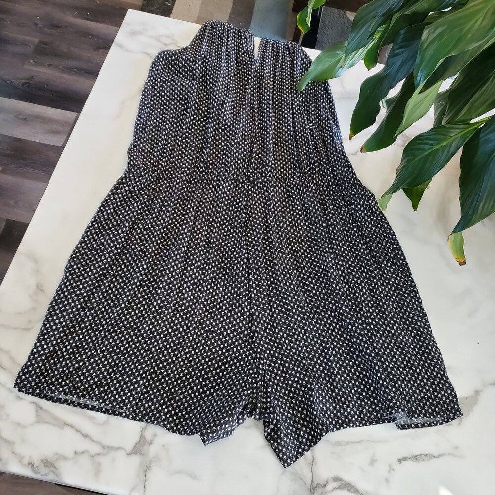 Old Navy Floral Romper size XL